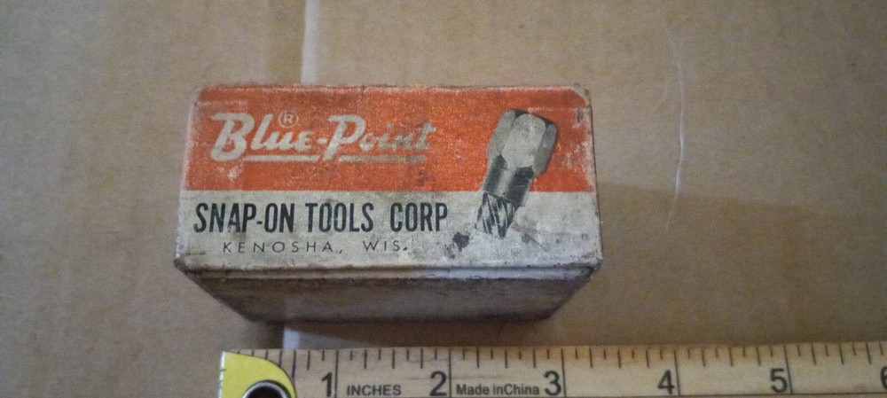Box of 7 Blue Point Rex 10 Extractors - Used