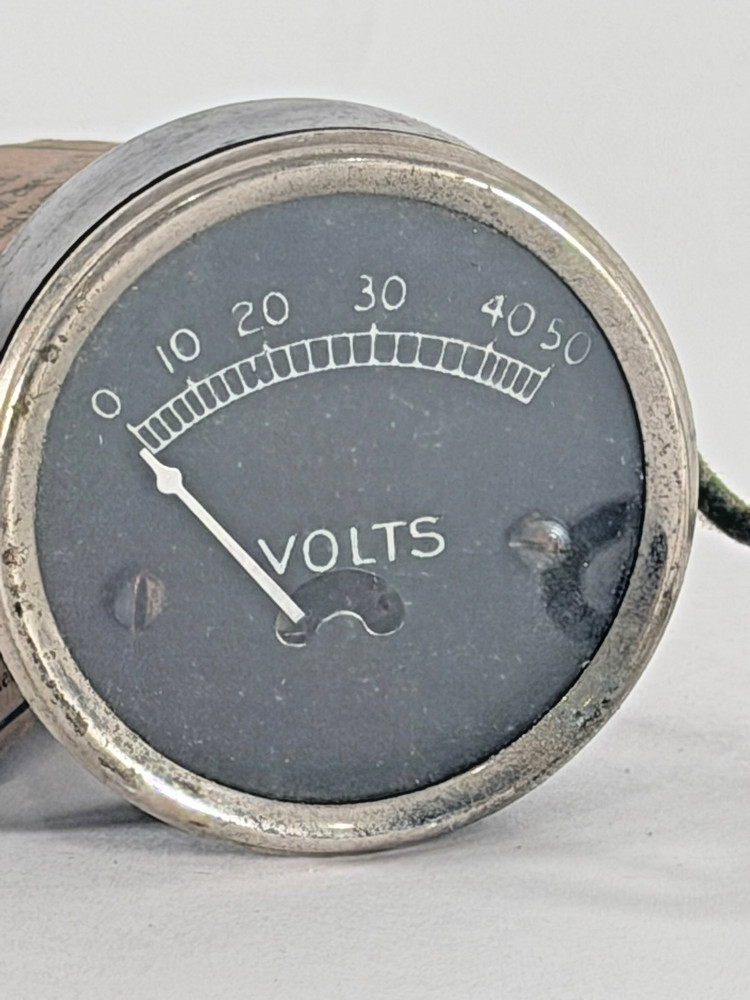 Vintage Battery Voltmeter Panel Meter w/ Box | Radio & Auto Testing c.1920s-30s