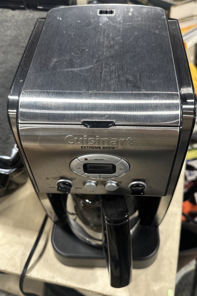 Cuisinart DCC-2650 Extreme Brew 12-Cup Programmable Coffee Maker Silver & Black