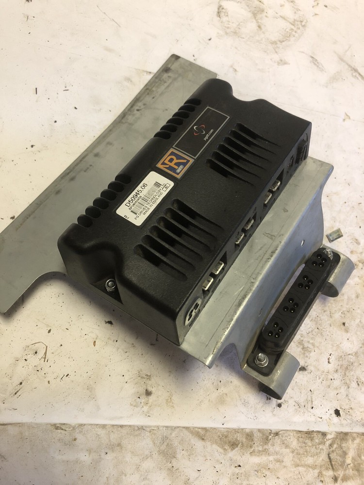P & G Power Chair Control Module D50945.06 (Permobil)
