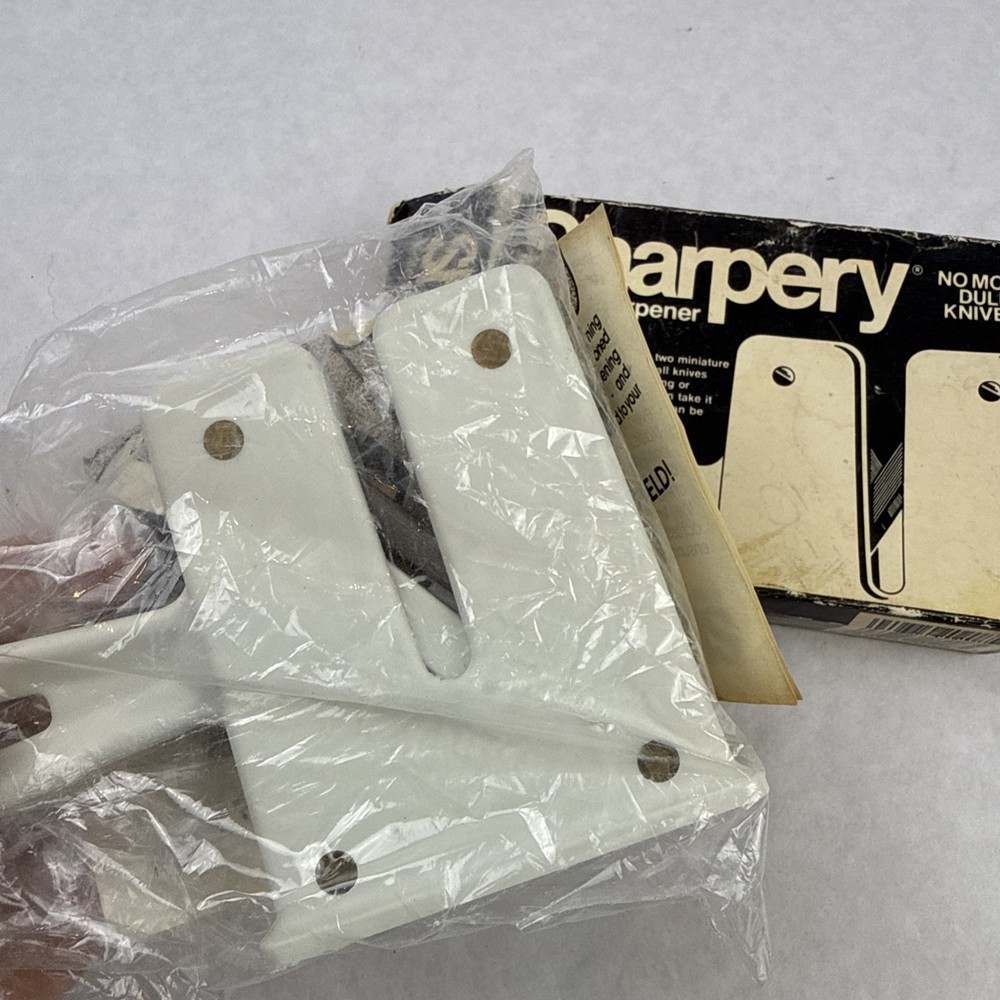 The Sharpery Chantry Pull Thru Knife Sharpener Handheld White With Instructions
