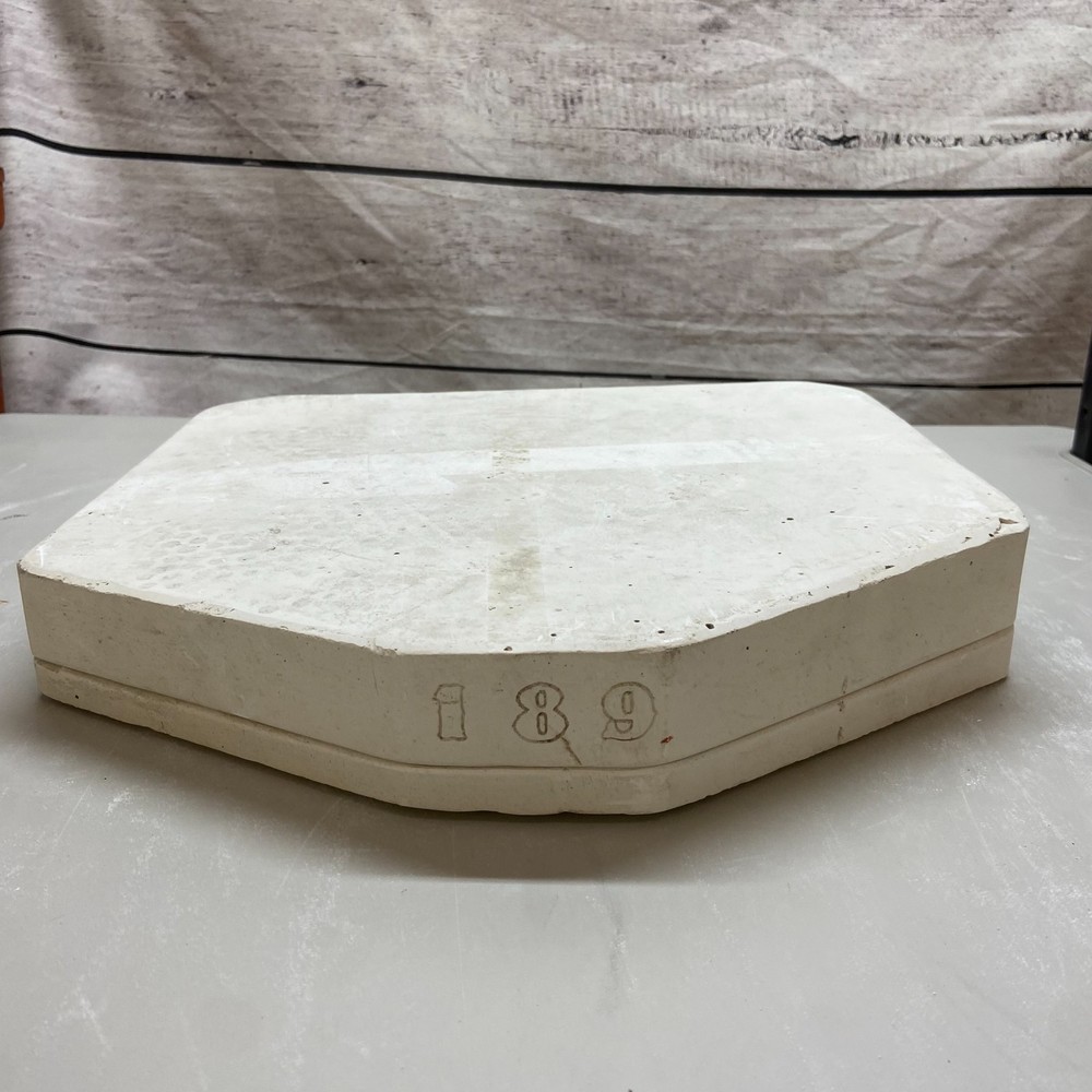 Ceramic Slip Casting Mold Base #189 Vintage 1981