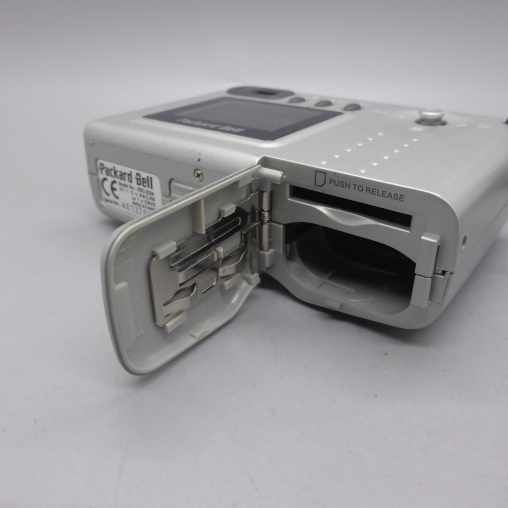Packard Bell DSC-220 2.0MP Compact Digital Camera Silver Tested
