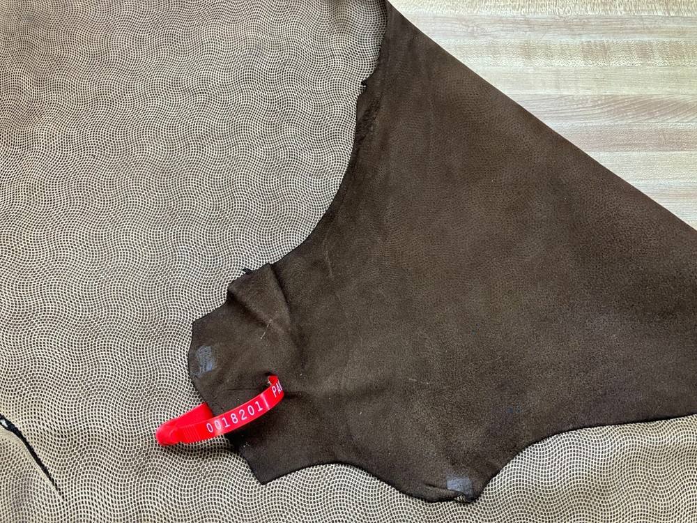 Embossed Goat Leather #0018201 Row 152