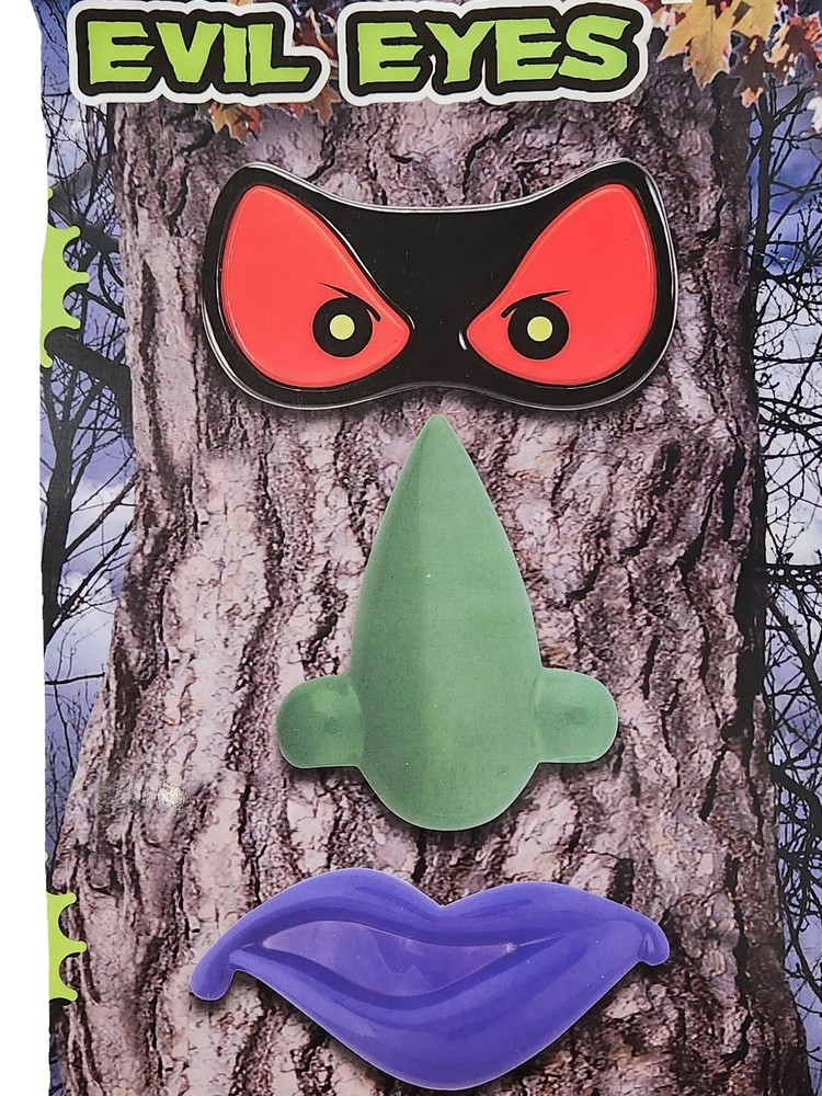 Flickering LED Red Eyes Tree Face Halloween Yard Decoration