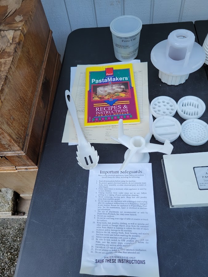 Vintage Popeil Automatic Pasta Maker P200 With Accessories