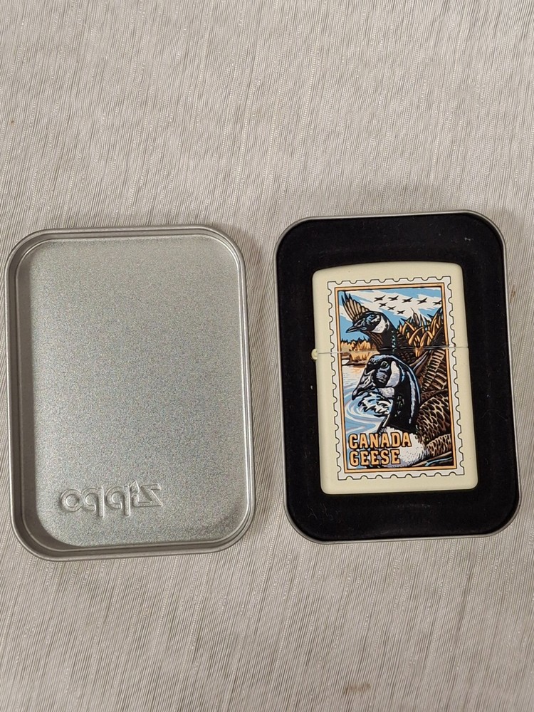 ZIPPO CANADA GEESE LIGHTER 1999