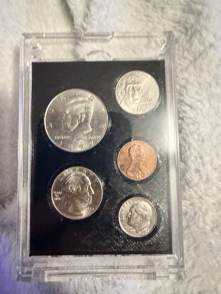 5 Spot Multi Coin Holder/Display With Ez Snap Case
