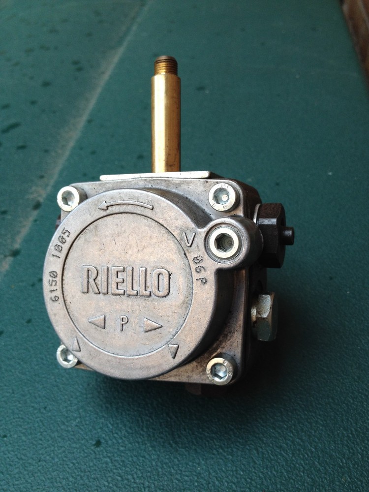 Riello burner oil pump repair instructions