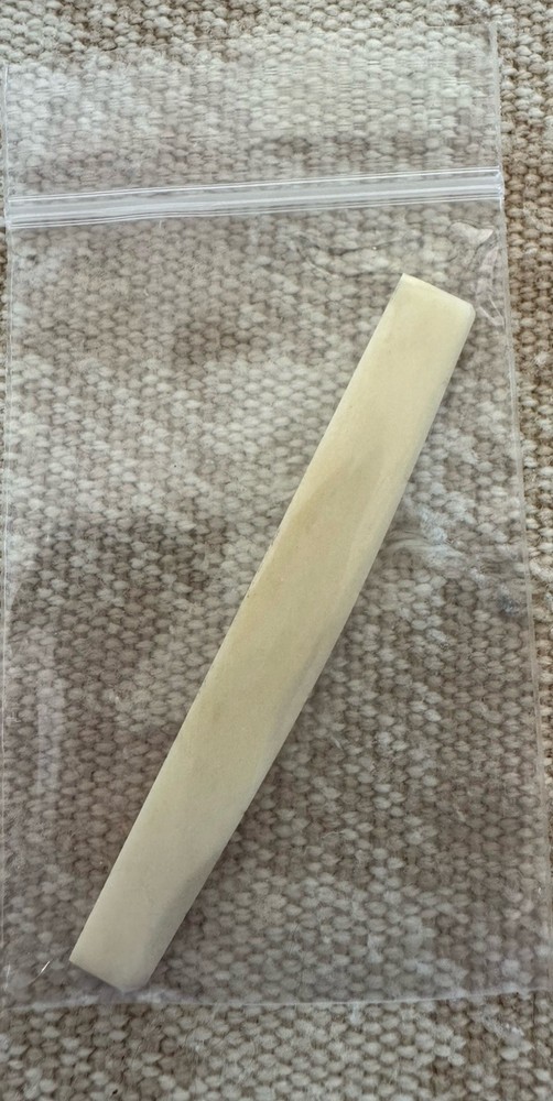 1 Bone Saddle – Fits Most Pre-2017 Larrivee® Guitars & Others – Wave Compensated