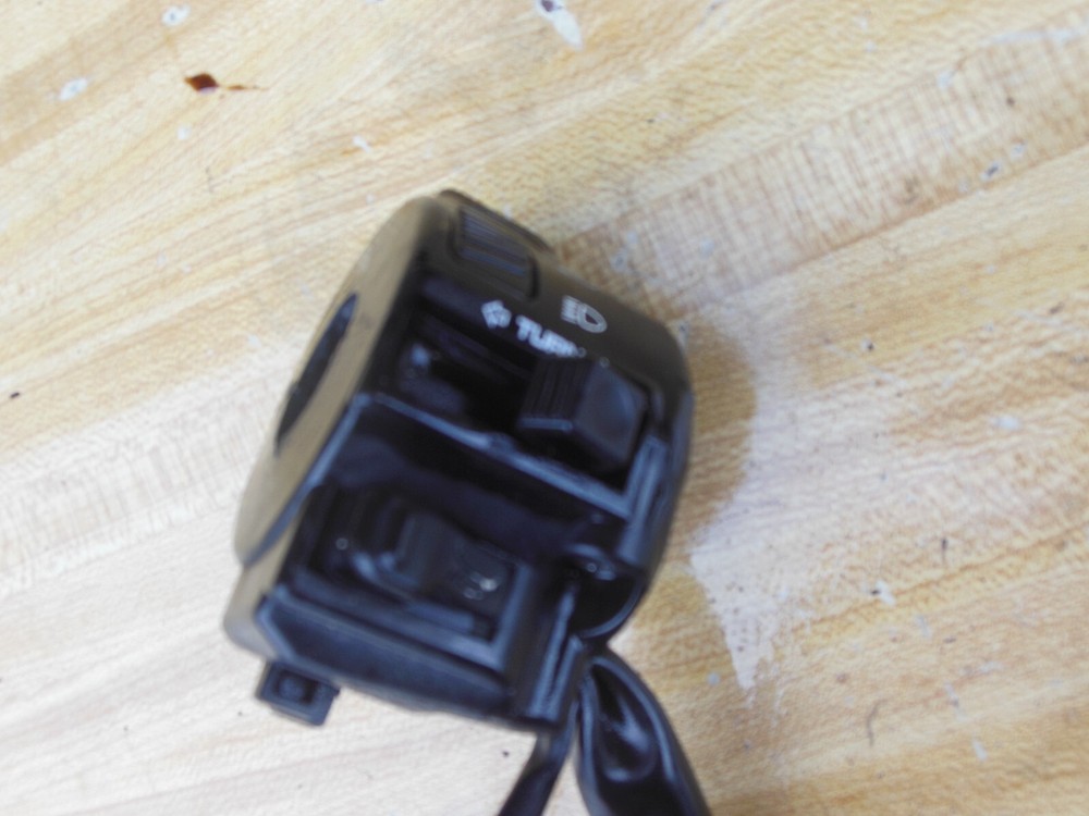 08-11 HONDA CBR1000RR LEFT CONTROL SWITCH