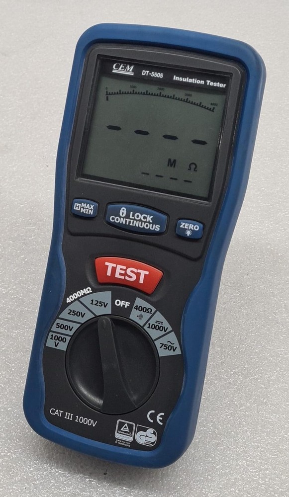 CEM DT-5505 Insulation Testers Large Dual Display W/ case