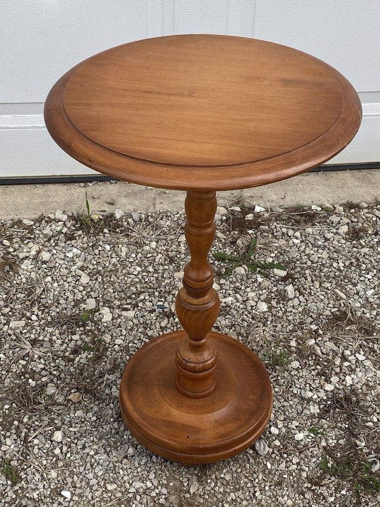 Solid Maple Pedestal Weighted Side Accent Table
