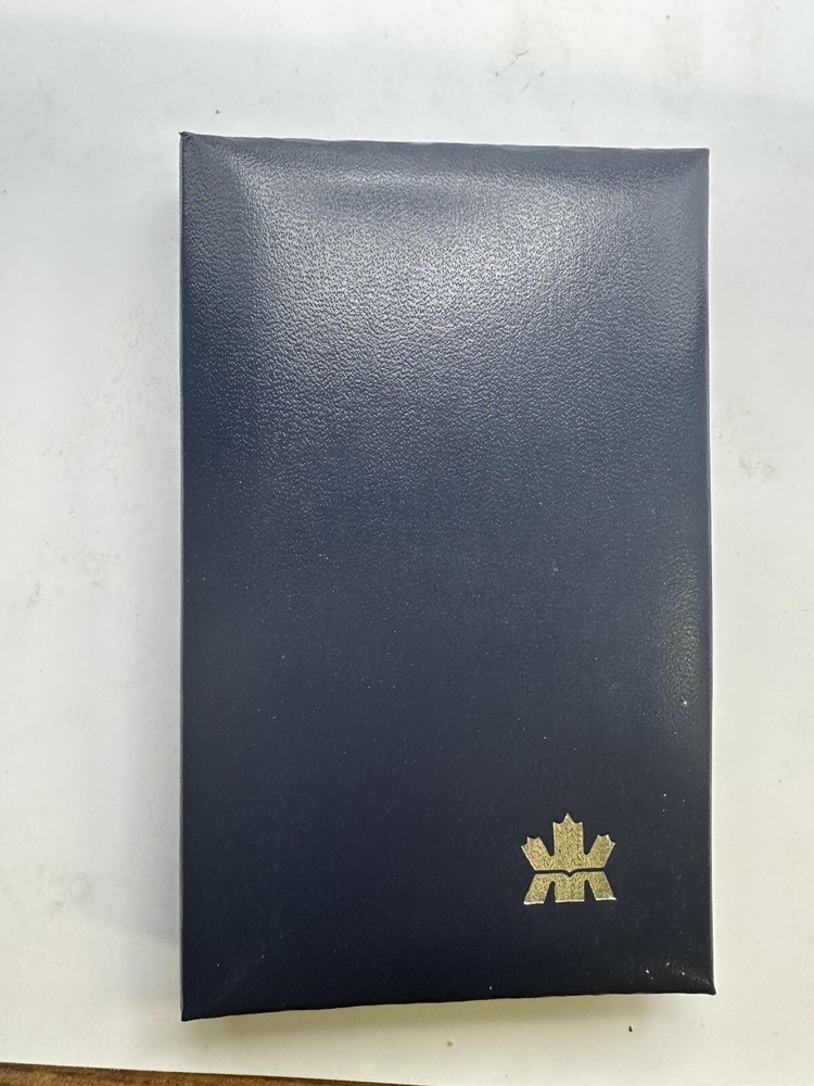 ~ 1993 Canada Specimen 6 Coin Mint Set in Display Case with COA