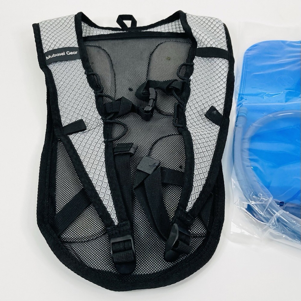 Mubasel Gear Hydration Pack Backpack With 2L Bladder Black New