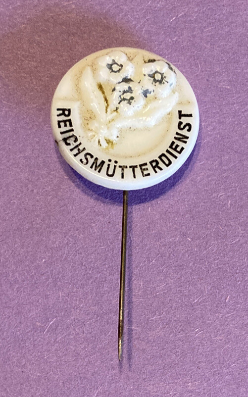 Original WWII era Reichs Mutter Deinst stickpin