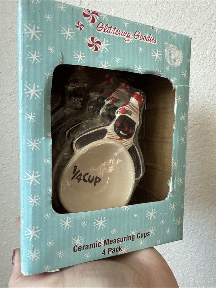 Glittering Goodies 4 Pack Ceramic Measuring Cups Set Nesting Gingerbread Man NIB