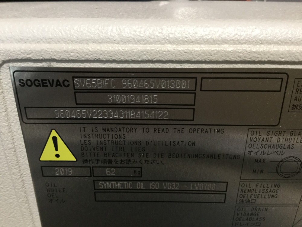 LEYBOLD SOGEVAC ROTARY VAIN PUMP NEW OPEN BOX