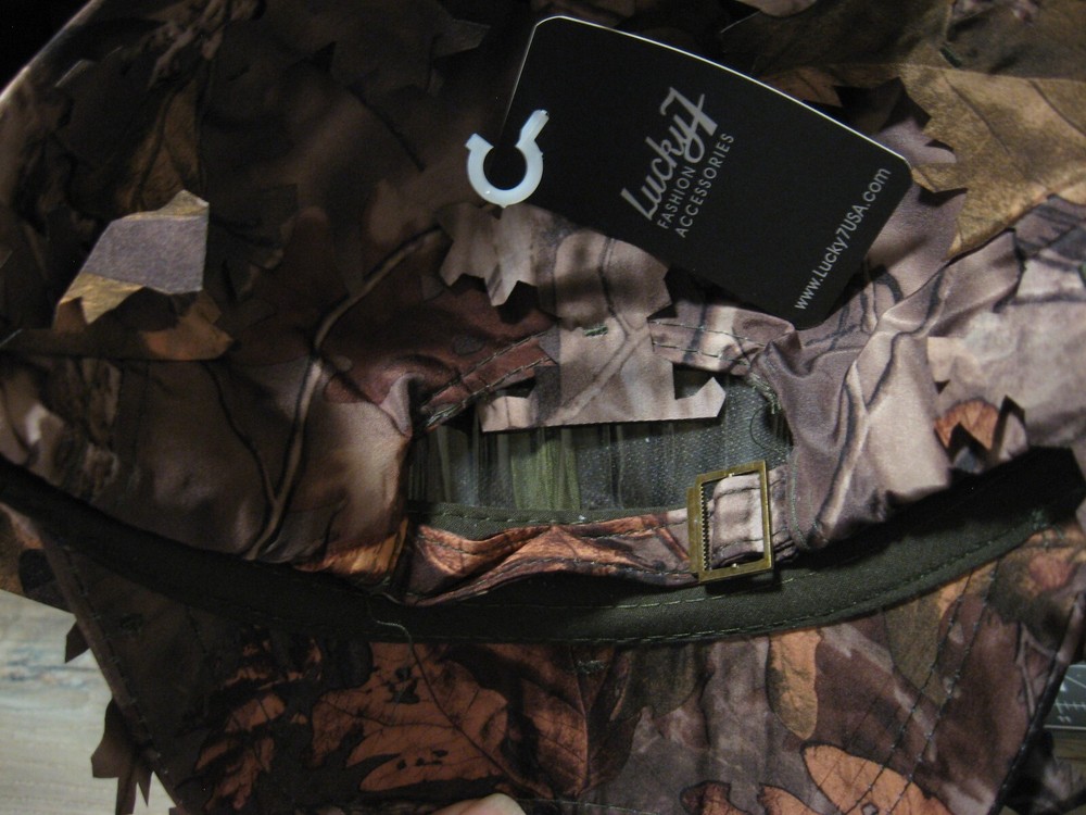 Lucky 7 Leafy Camo Cap Baseball Style Visor Bow Hunting Hat / Adjustable