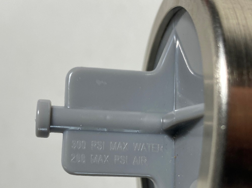 300 PSI MAX WATER 200MAX PSI AIR (W5) Plug For 3 Functions