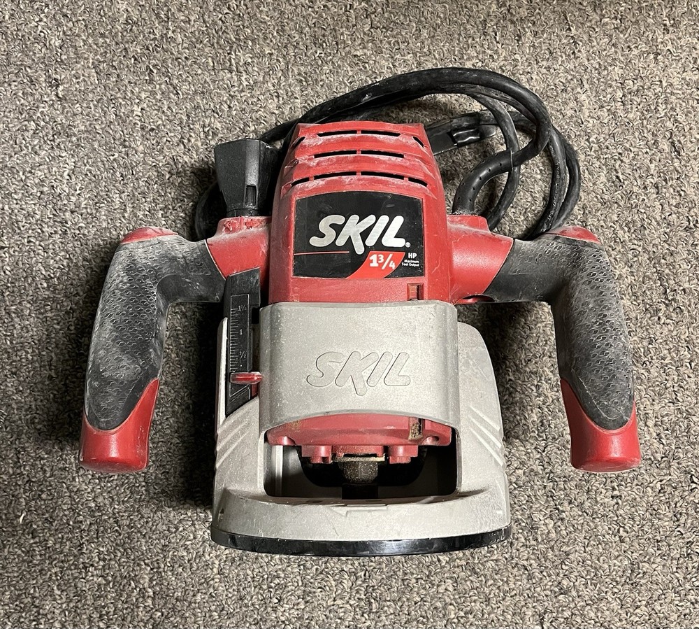 Skill 1 3/4 Horsepower Router