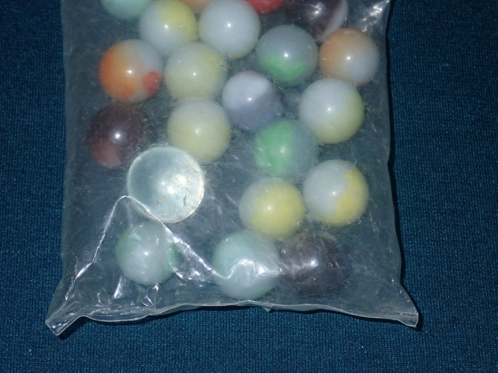 Vintage Marble King 20 Pack Marbles, Includes Shooter
