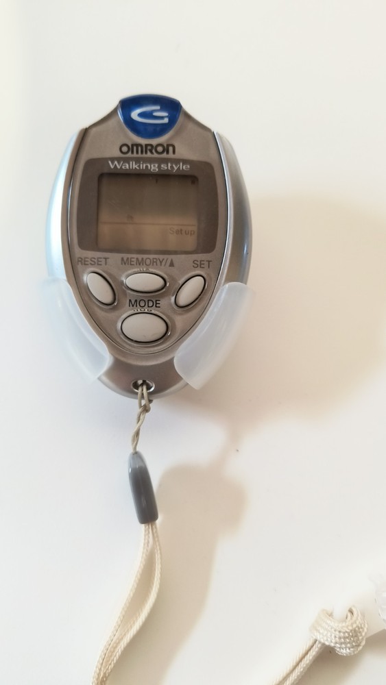 Omron Digital Premium Pedometer - Hj112 - With Optional Strap