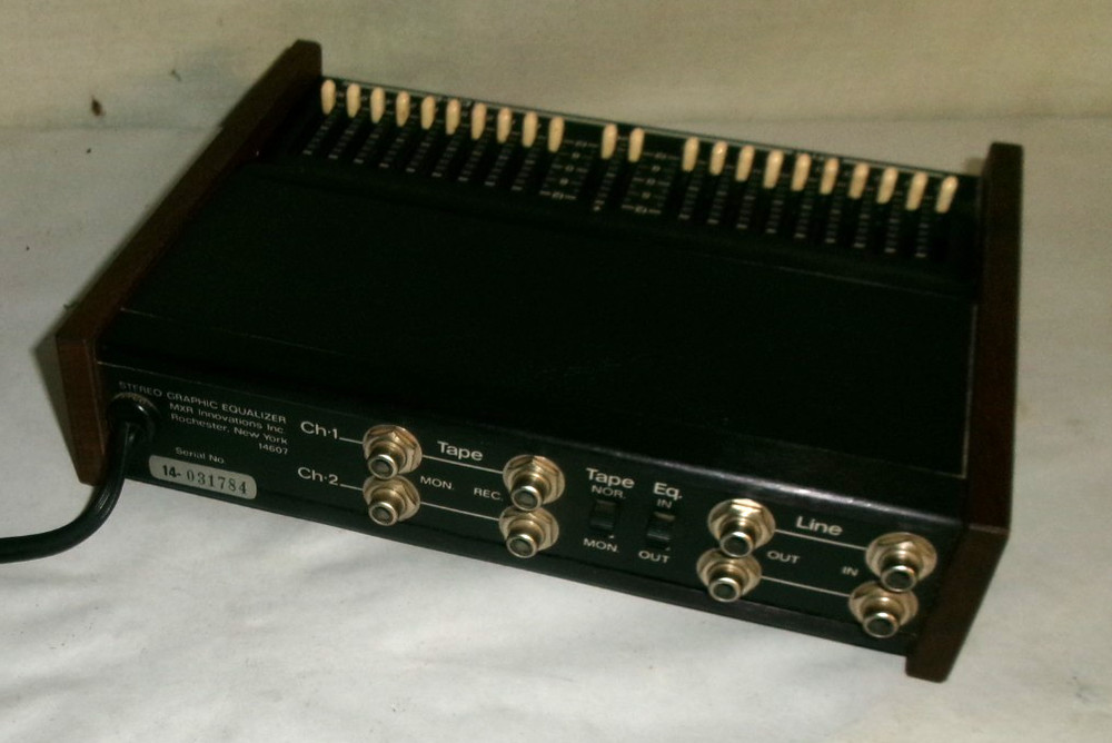 MXR 10 Band Stereo Graphic Equalizer 114 tested