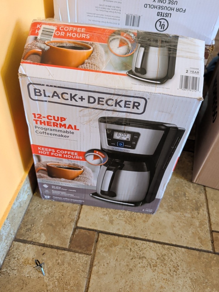 Black Decker 12 Cup Thermal Programmable Coffee Maker NEW *READ*