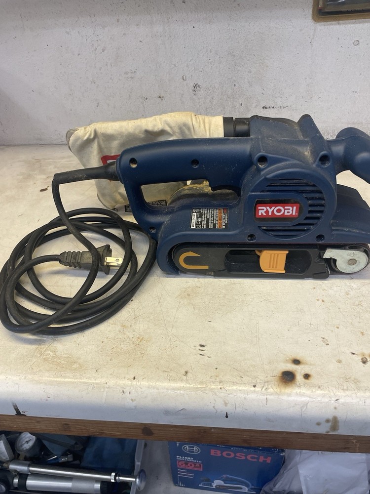 Ryobi 5.3 Amp Belt Sander