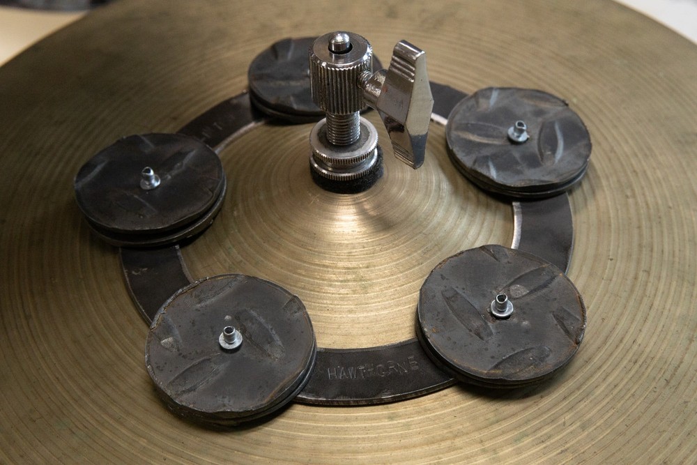 Clinton Heavy Ching Ring