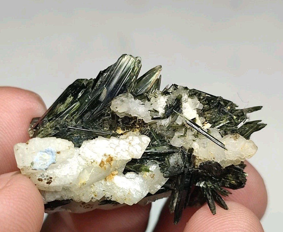 Aegirine Beautiful Crystal Having Good Luster & Nice Termination-Zagi.