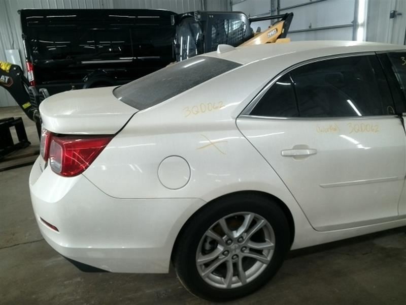 MALIBU 2013 High Mounted Stop Light 104579152