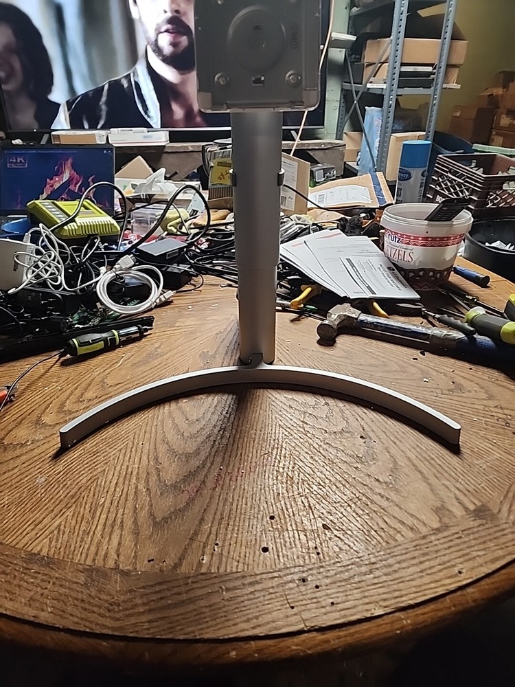 Lg Stand Maz652233 02 (NT4)