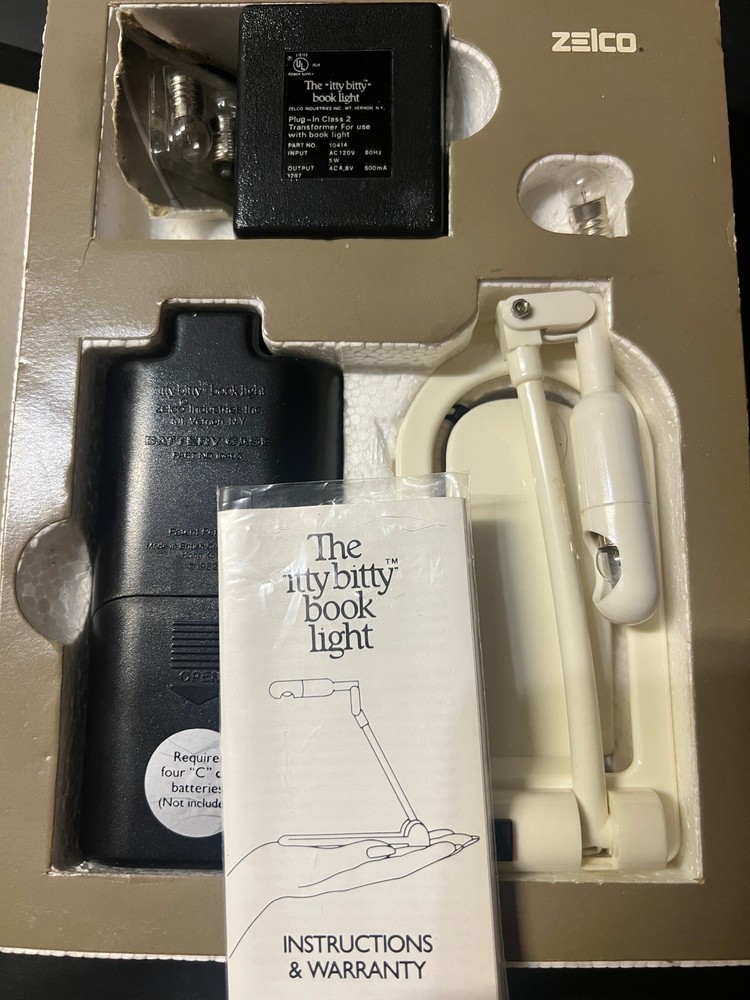 Vintage Zelco The Itty Bitty Book Light Original 1982 Edition Complete Box Set