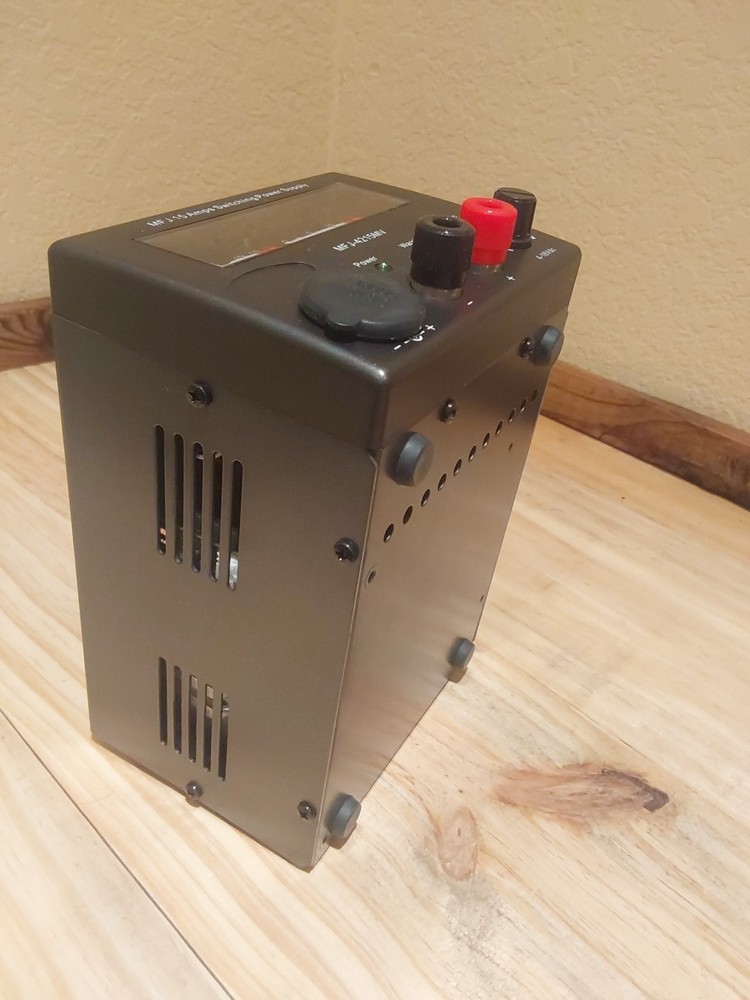 MFJ-4215MV Variable Switching POWER SUPPLY