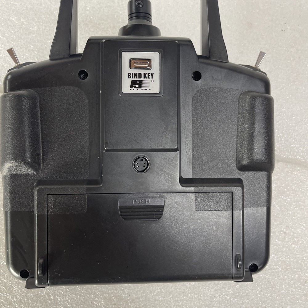 FlySky FS-T6 RC Transmitter – Powers On