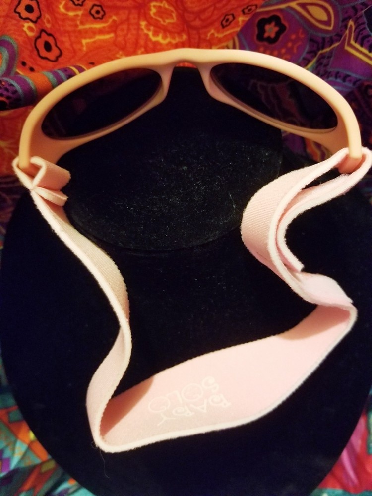 Baby Solo Soft Pink Sunglasses With Adjustable Strap Includes Hard Case NEW