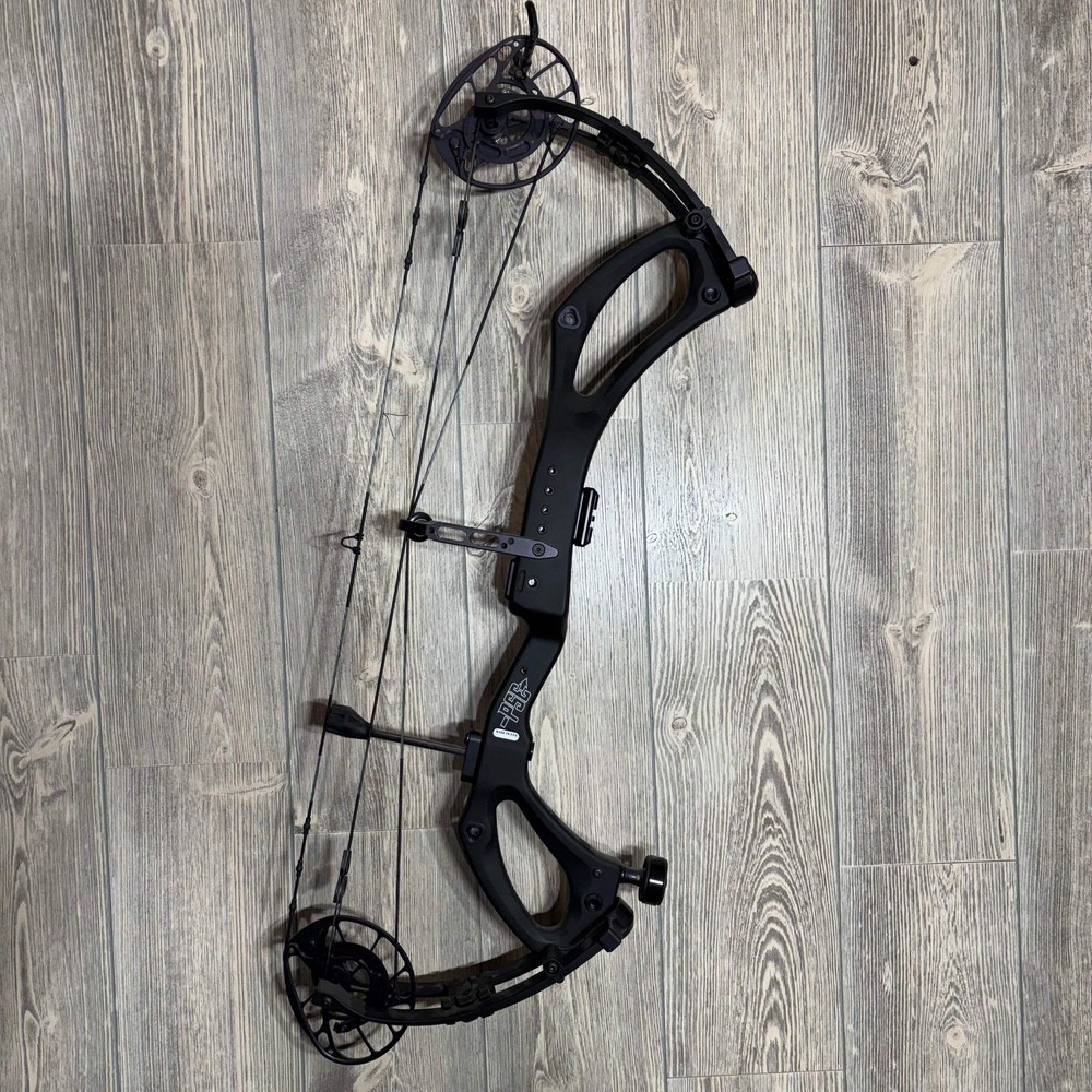 Used PSE Mach 30 DS EC2 Black RH 70#