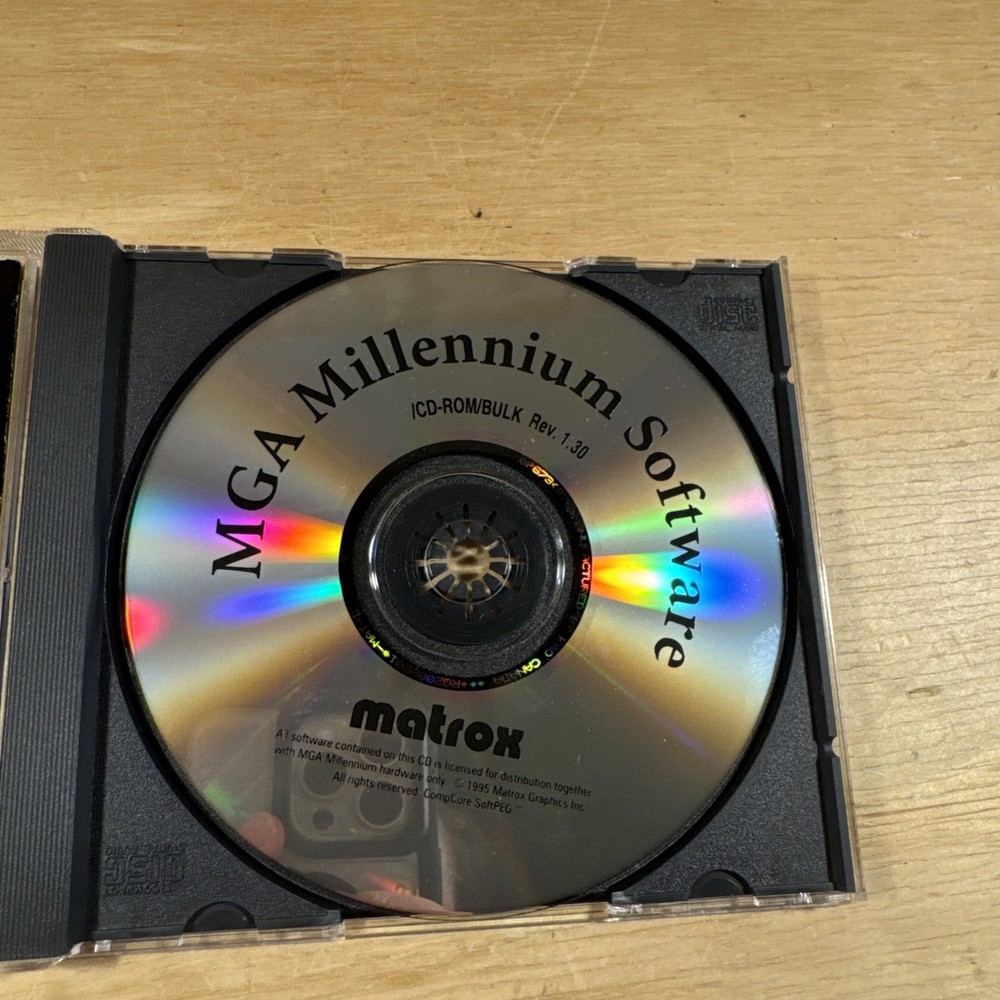Matrox MGA MILLENNIUM SOFTWARE CD-ROM DISC Windows
