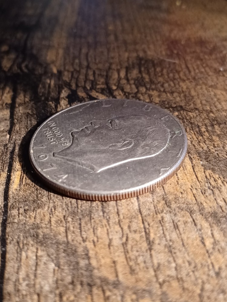 1974 Eisenhower Dollar No Mint Mark