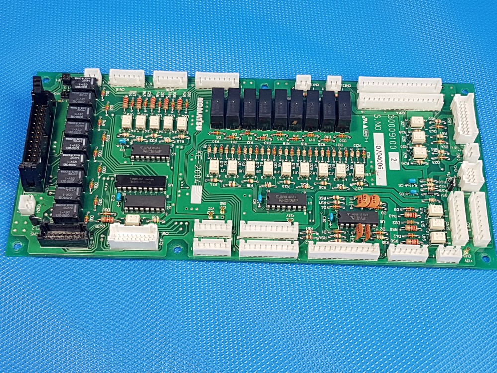 Komatsu KE-2004 Interface Board PCB 30009100 2 Inc VAT