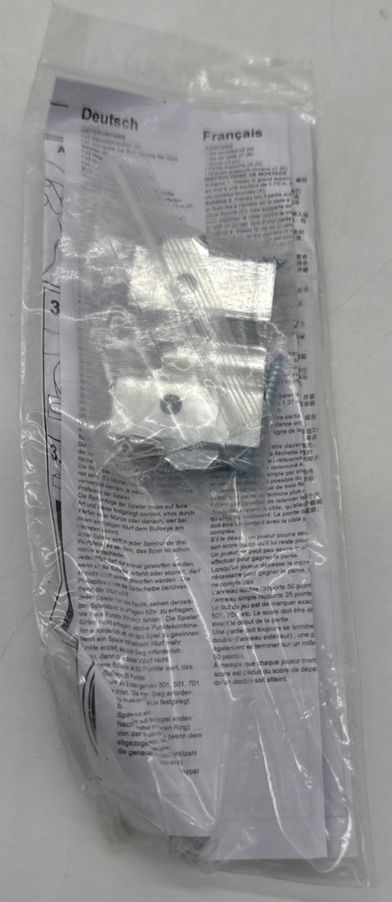 Supreme x Winmau Dartboard Set