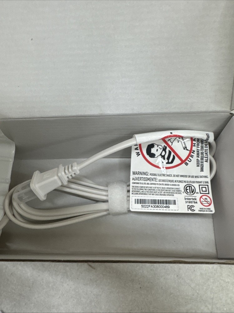 T3 Switch Kit Base Interchangeable Power Base White Model No. 775ATT8