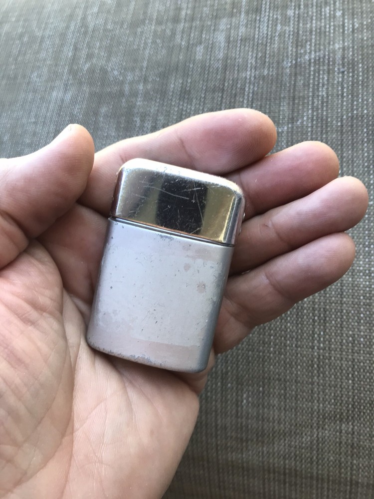Vintage Mid Century Ronson Lighter Buick Automobile Three Shield Logo