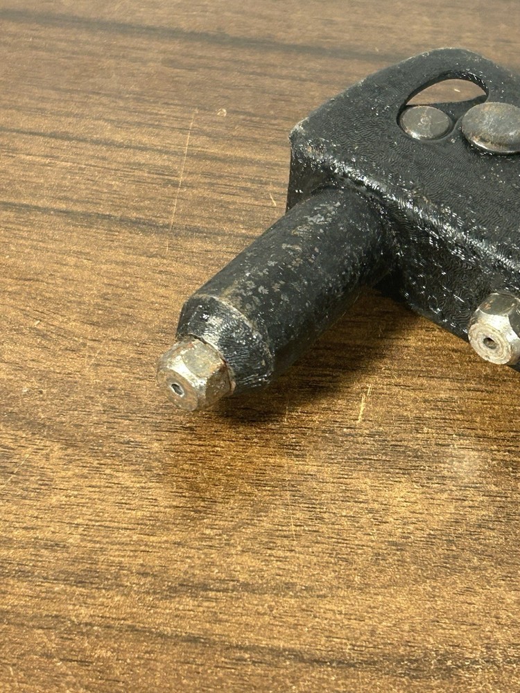 Vintage Rivet Gun Hand Riveter Tool
