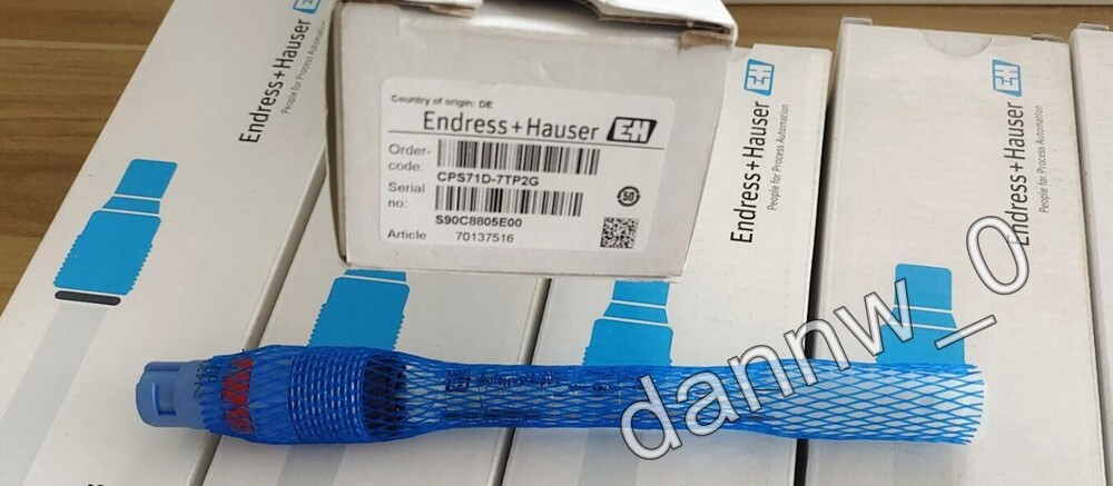 New In Box Endress+Hauser E+H CPS71D-7TP2G PH Digital electrode