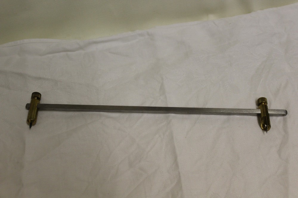 ADJUSTABLE CIRCLE SCRIBE point for centre Blade for cuting circle  25cm long