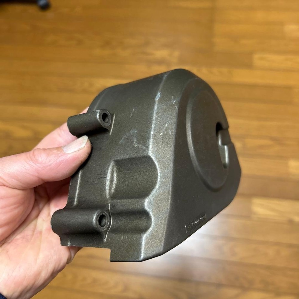 ZX9R Sprocket Cover 1012