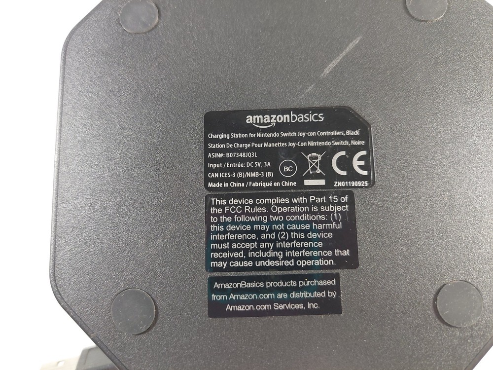 AmazonBasics Charging Station for Nintendo Switch Joy-con Controllers